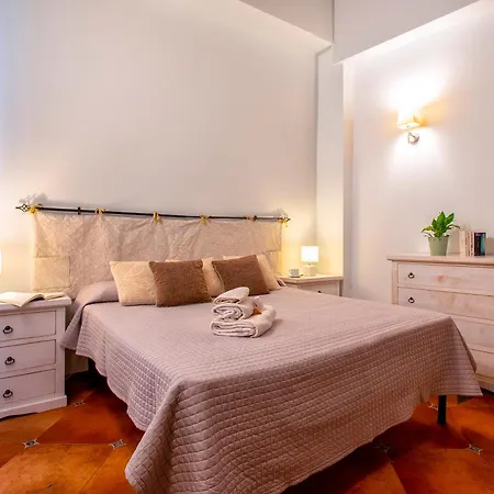 萨多摩公寓 公寓 阿尔盖罗