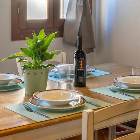 萨多摩公寓 公寓 *