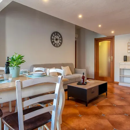 萨多摩公寓 公寓 阿尔盖罗